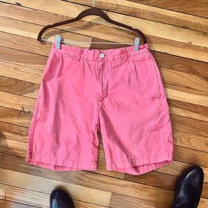 Men’s Vineyard Vines flat front shorts  pink  gently worn shorts size 30